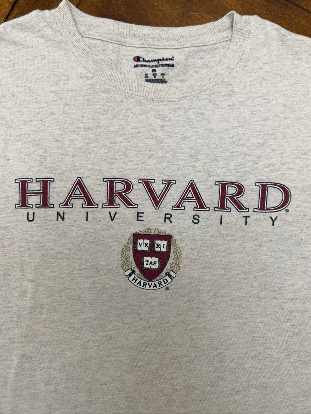 Champion Harvard University Gray T-Shirt College Crest Men’s M